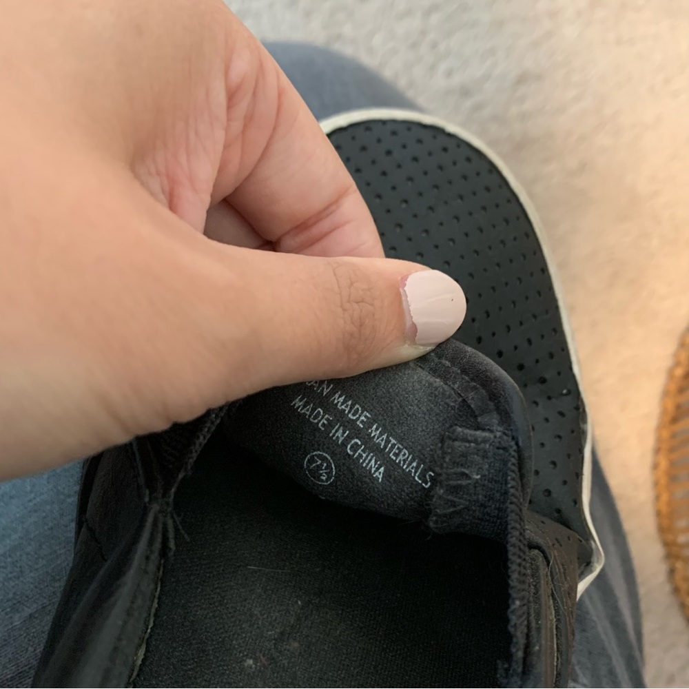 soda | slip on sneakers - Picture 3 of 4